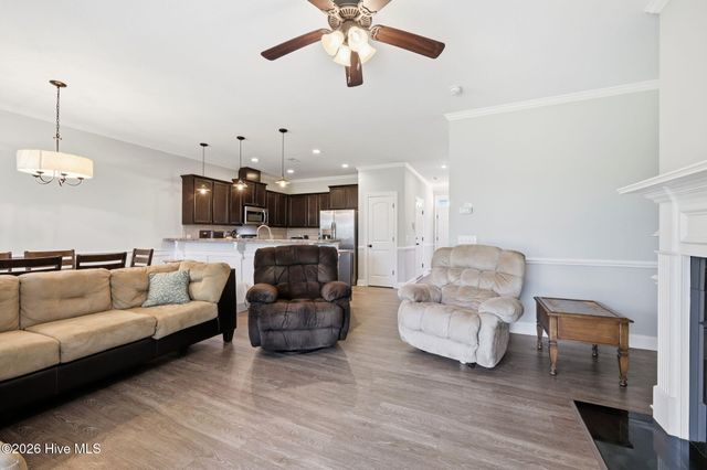 3512 Holman Way B, Greenville, NC 27834