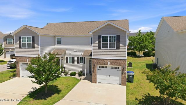 3512 Holman Way B, Greenville, NC 27834
