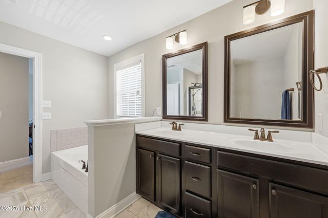 3512 Holman Way B, Greenville, NC 27834