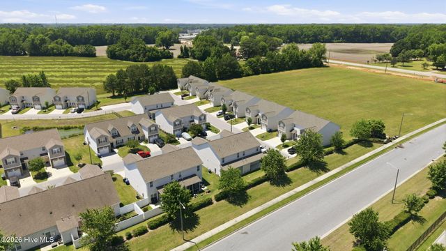 3512 Holman Way B, Greenville, NC 27834
