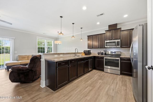 3512 Holman Way B, Greenville, NC 27834