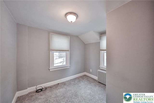 2364 Gruver Avenue, Palmer Twp, PA 18045