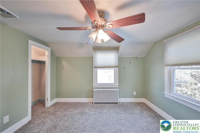 2364 Gruver Avenue, Palmer Twp, PA 18045