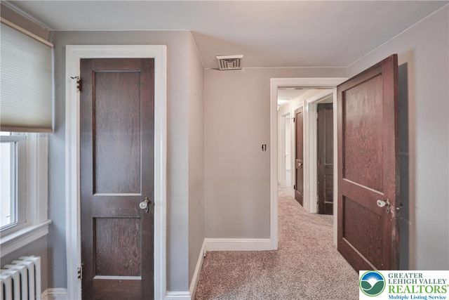 2364 Gruver Avenue, Palmer Twp, PA 18045