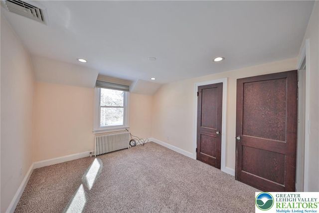 2364 Gruver Avenue, Palmer Twp, PA 18045