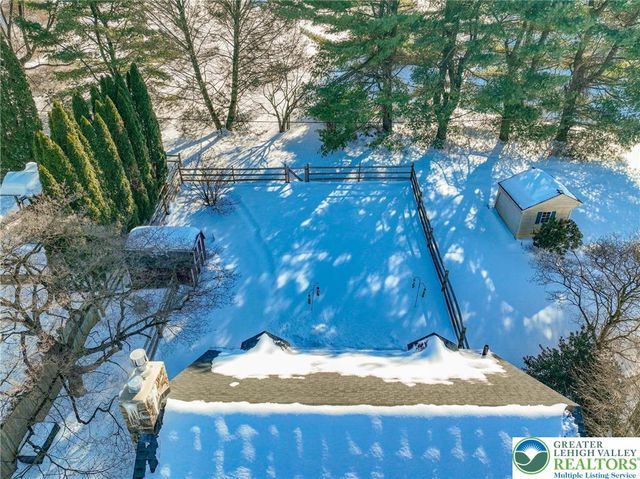 2364 Gruver Avenue, Palmer Twp, PA 18045