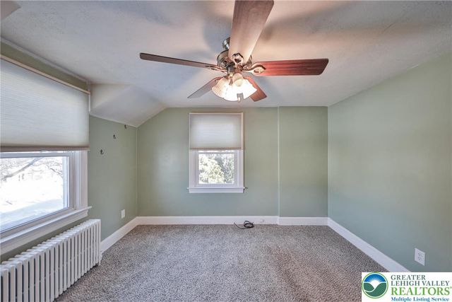 2364 Gruver Avenue, Palmer Twp, PA 18045