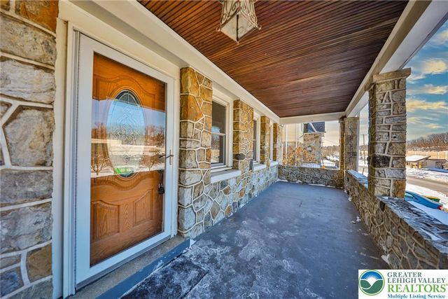 2364 Gruver Avenue, Palmer Twp, PA 18045