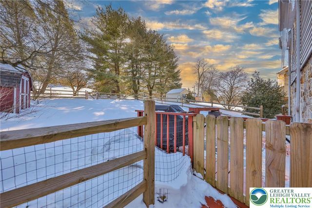 2364 Gruver Avenue, Palmer Twp, PA 18045