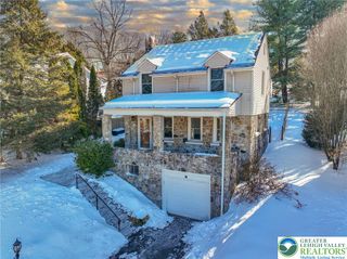 2364 Gruver Avenue, Palmer Twp, PA 18045