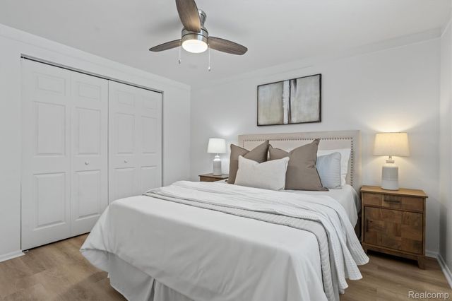 25615 Wohlfeil Street, Taylor, MI 48180