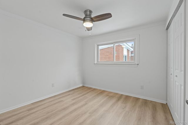 25615 Wohlfeil Street, Taylor, MI 48180