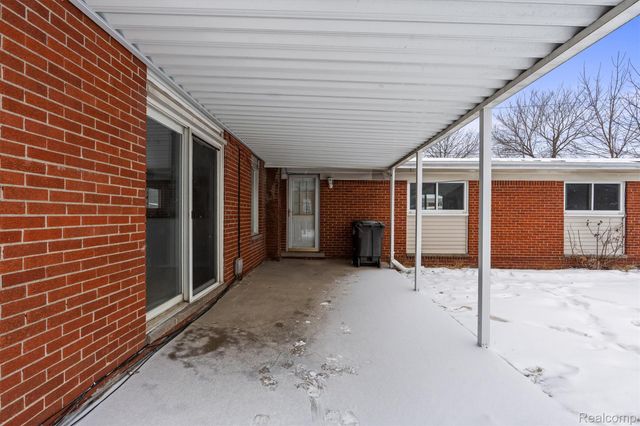 25615 Wohlfeil Street, Taylor, MI 48180