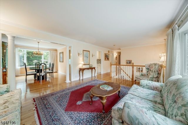 57 Robbins Ave, Berkeley Heights Twp., NJ 07922