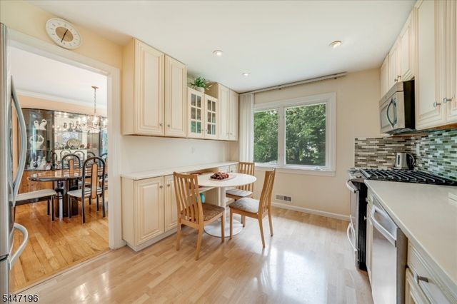 57 Robbins Ave, Berkeley Heights Twp., NJ 07922