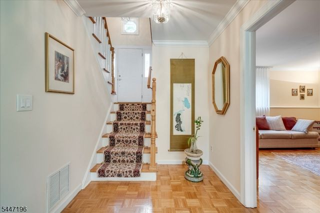 57 Robbins Ave, Berkeley Heights Twp., NJ 07922