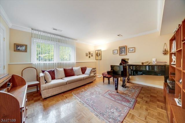 57 Robbins Ave, Berkeley Heights Twp., NJ 07922
