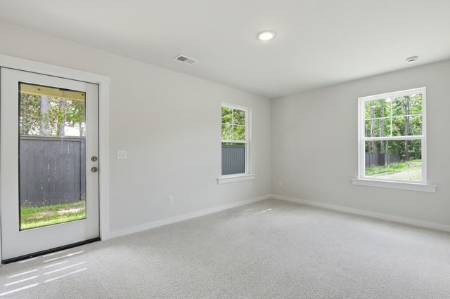 134 Fernbank Road Court, Johns Island, SC 29455
