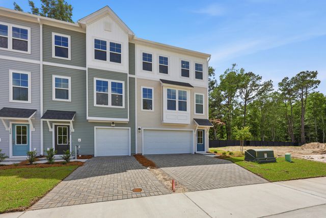 134 Fernbank Road Court, Johns Island, SC 29455