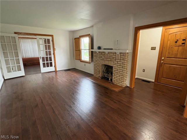 65240 Hillview Avenue, Bellaire, OH 43906
