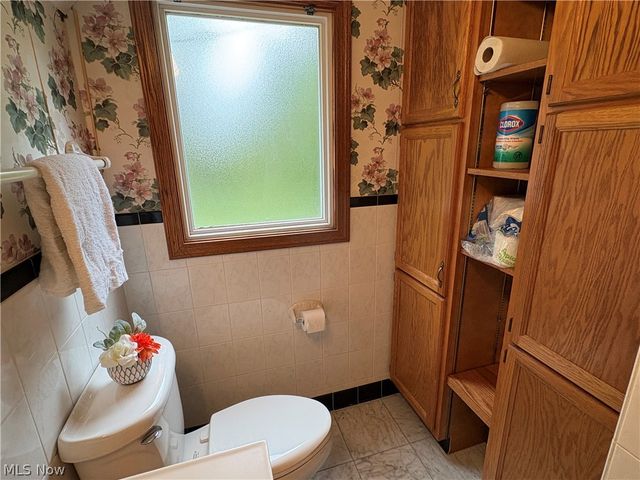 65240 Hillview Avenue, Bellaire, OH 43906