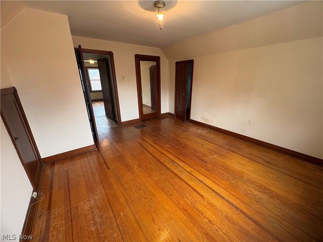 65240 Hillview Avenue, Bellaire, OH 43906
