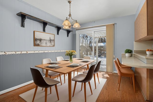 241 Pleasant Drive, Elk Grove Village, IL 60007