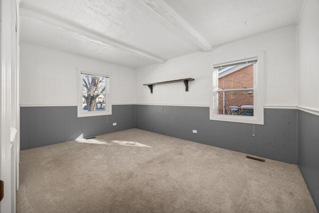 241 Pleasant Drive, Elk Grove Village, IL 60007