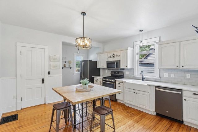 201 E 3rd Street, Waunakee, WI 53597