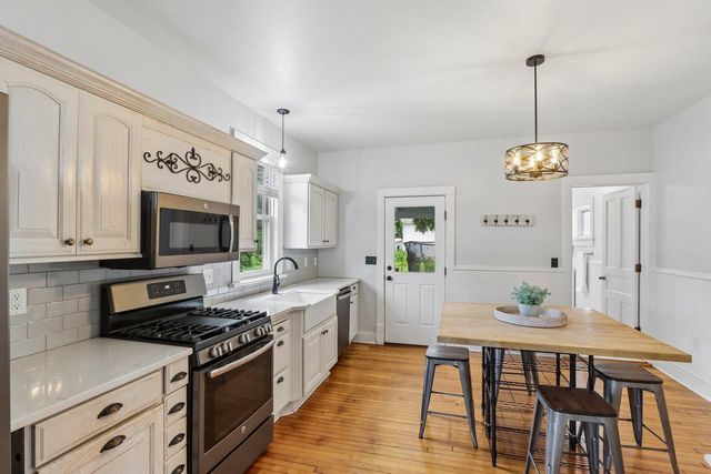 201 E 3rd Street, Waunakee, WI 53597