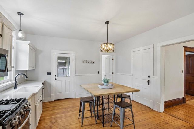201 E 3rd Street, Waunakee, WI 53597