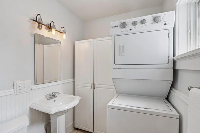 201 E 3rd Street, Waunakee, WI 53597