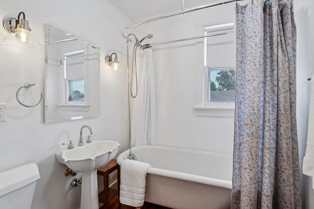201 E 3rd Street, Waunakee, WI 53597