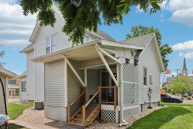 201 E 3rd Street, Waunakee, WI 53597