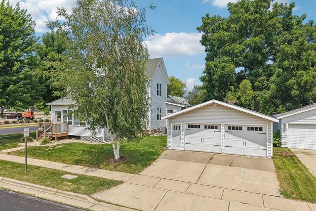 201 E 3rd Street, Waunakee, WI 53597