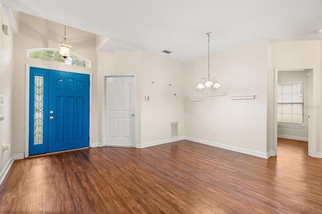 37 TOWNHILL DRIVE, Eustis, FL 32726