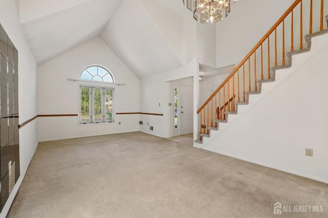3 Longbrook Lane, Freehold, NJ 07728