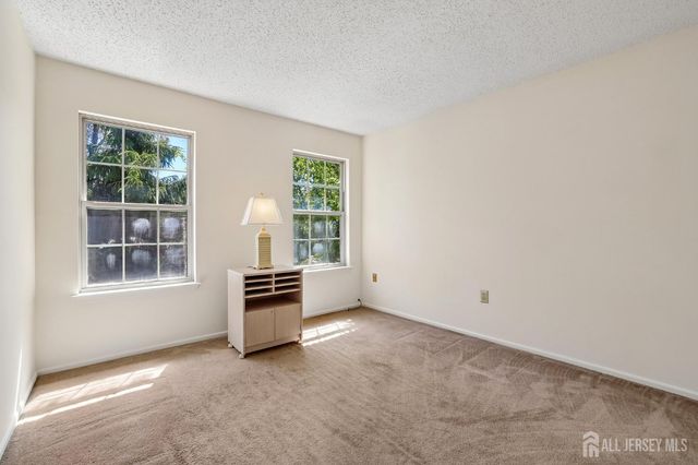 3 Longbrook Lane, Freehold, NJ 07728