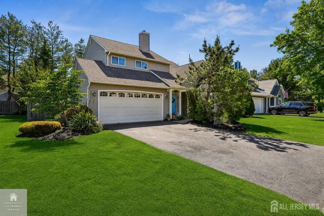 3 Longbrook Lane, Freehold, NJ 07728