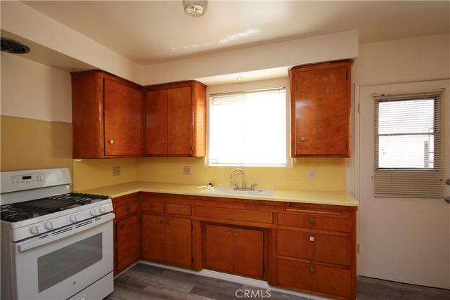 822 N Santa Anita .5, Arcadia, CA 91006