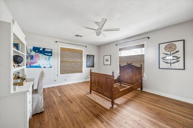 506 E Sixth Street, Brenham, TX 77833