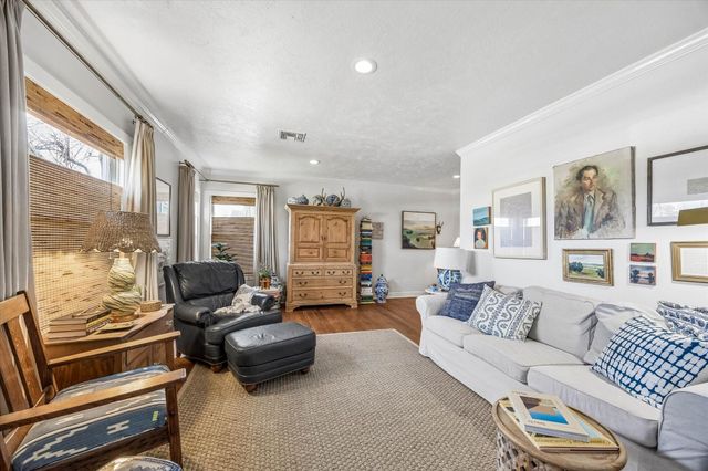 506 E Sixth Street, Brenham, TX 77833