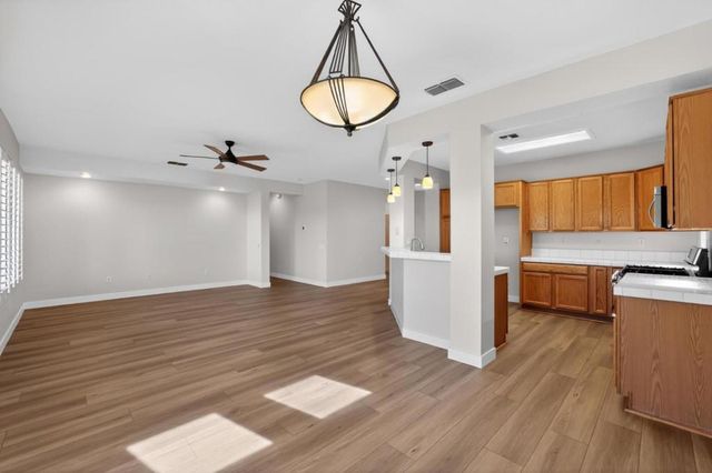 247 Bloomfield Court, Lincoln, CA 95648