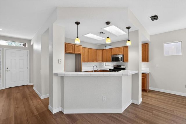 247 Bloomfield Court, Lincoln, CA 95648