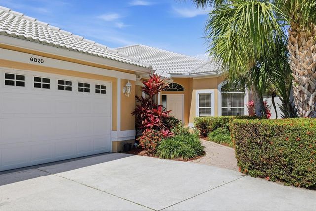 6820 AVENIDA MARBELLA, Sarasota, FL 34238