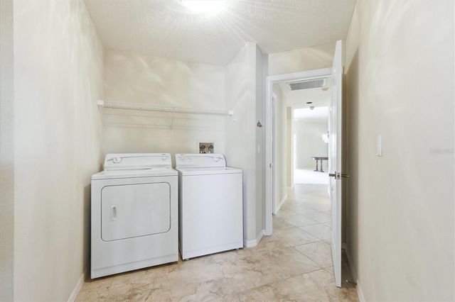 6820 AVENIDA MARBELLA, Sarasota, FL 34238