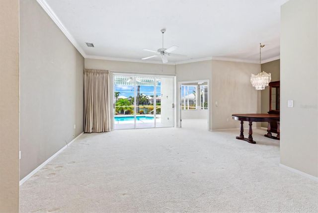 6820 AVENIDA MARBELLA, Sarasota, FL 34238