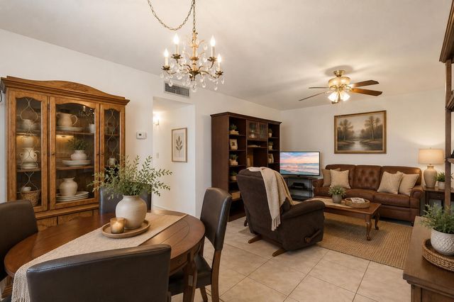 5300 Washington Street 301E, Hollywood, FL 33021