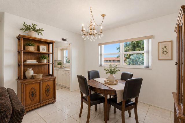 5300 Washington Street 301E, Hollywood, FL 33021
