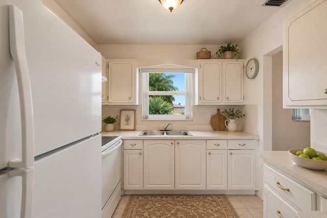 5300 Washington Street 301E, Hollywood, FL 33021